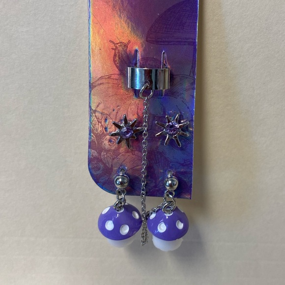 🆕 🍄Pastel Mushroom Cuff Earring Set🍄 - Picture 1 of 10